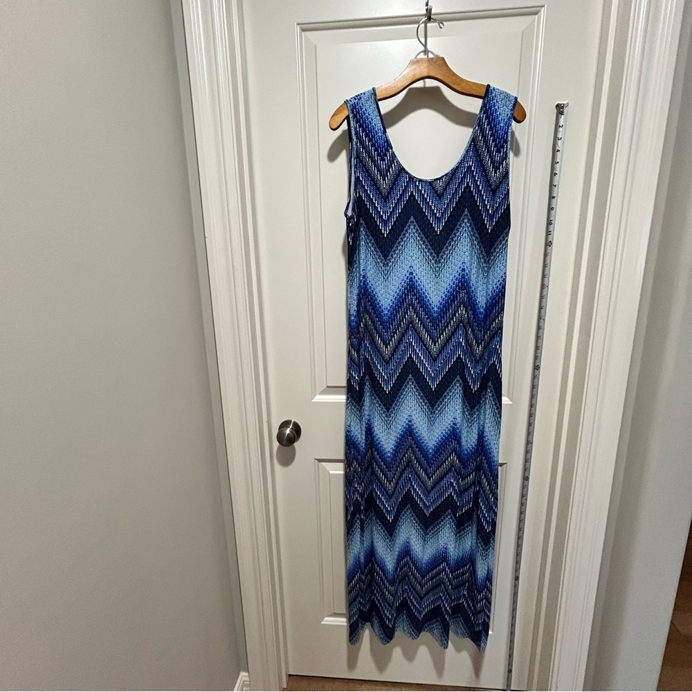 Mario Serrano women’s size L  Blue Chevron Maxi Dress. Great condition.
